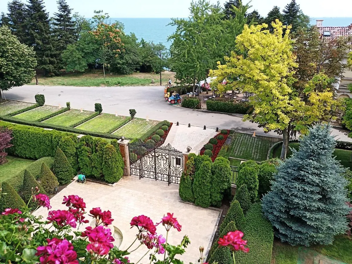 Sea Garden Lux Apartment Варна Болгария