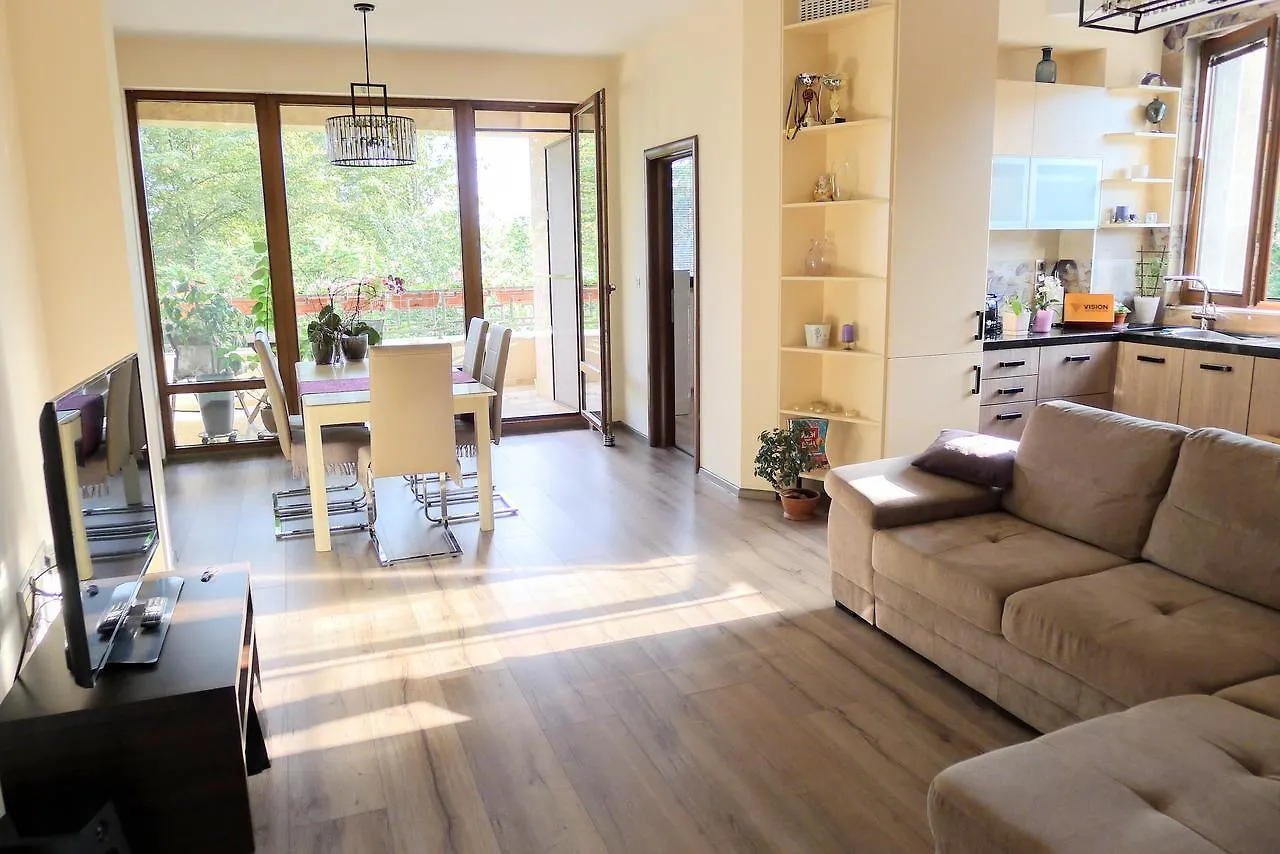 Sea Garden Lux Apartment Варна 0*,  Болгария